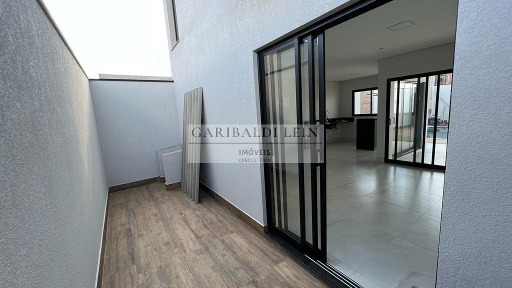 Casa à venda com 3 quartos, 125m² - Foto 25