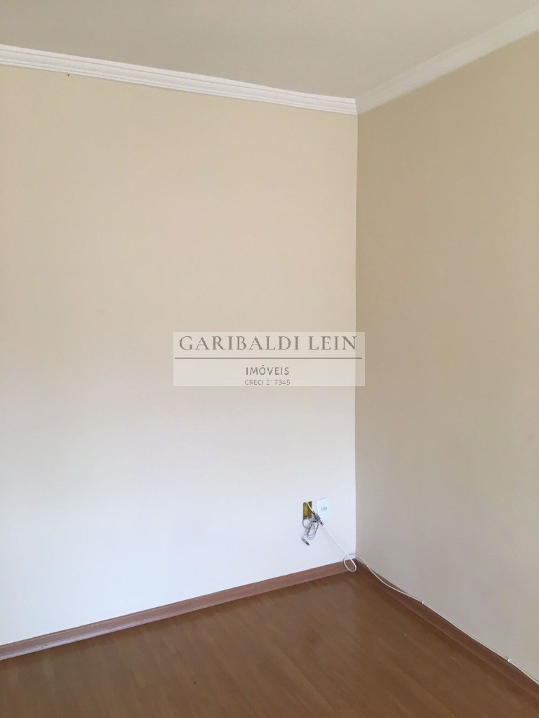 Casa à venda com 3 quartos, 200m² - Foto 18