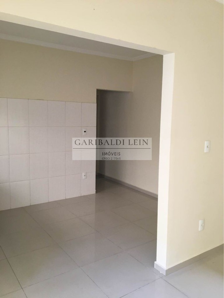 Casa à venda com 3 quartos, 200m² - Foto 13