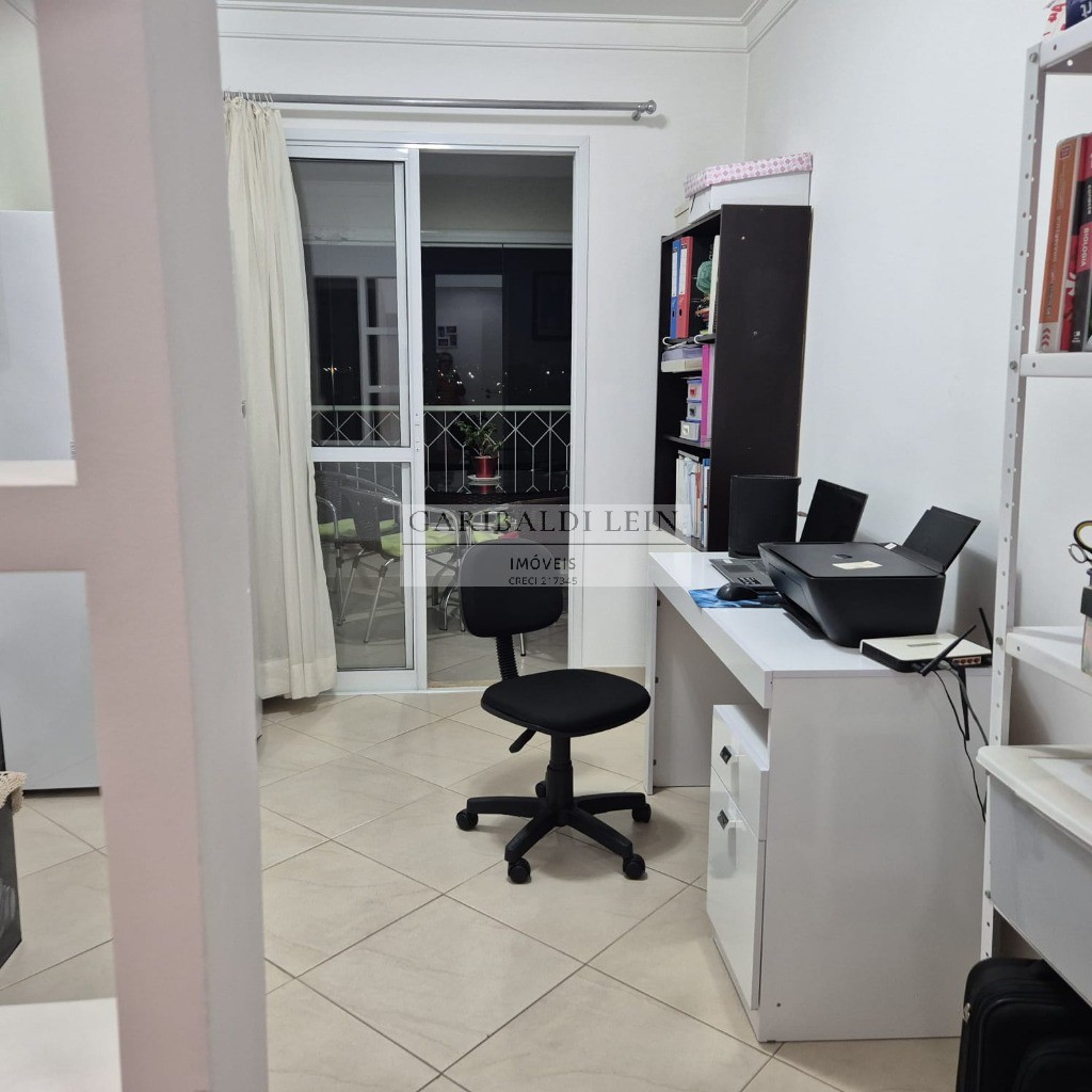 Apartamento à venda com 3 quartos, 135m² - Foto 8