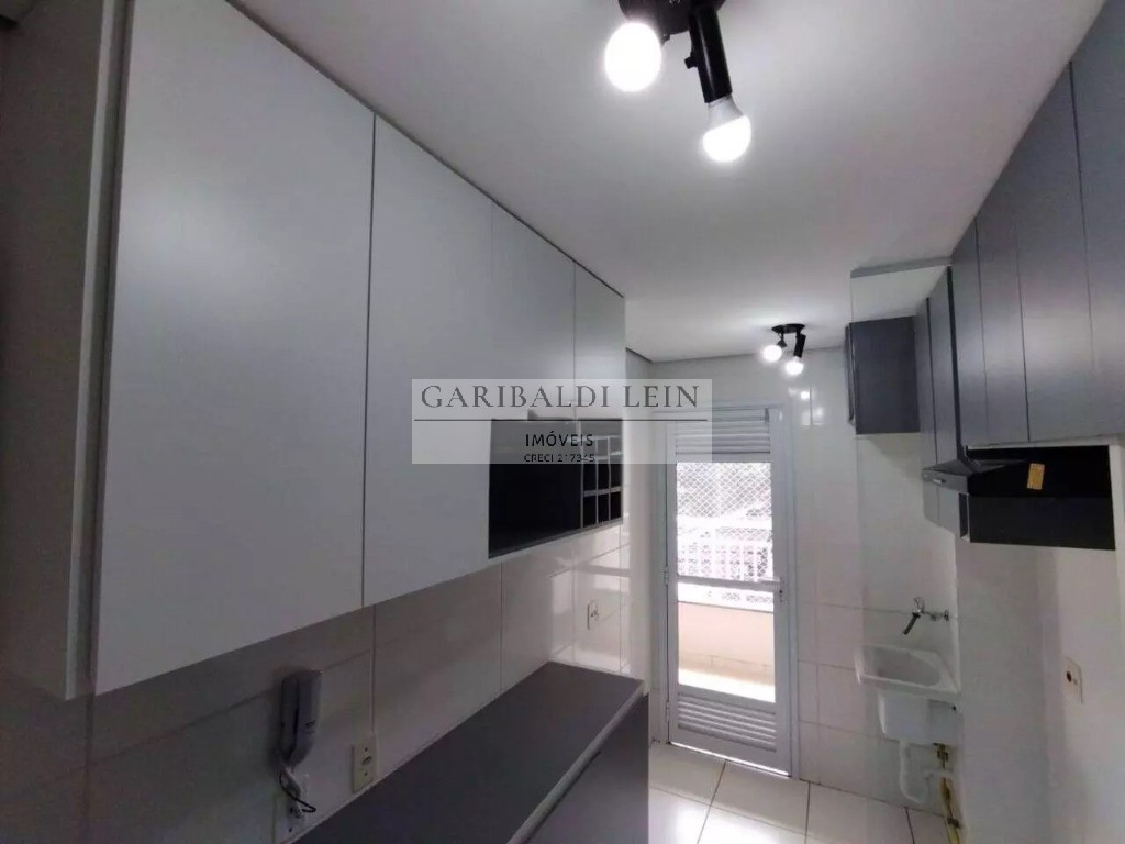 Apartamento à venda com 2 quartos, 57m² - Foto 11