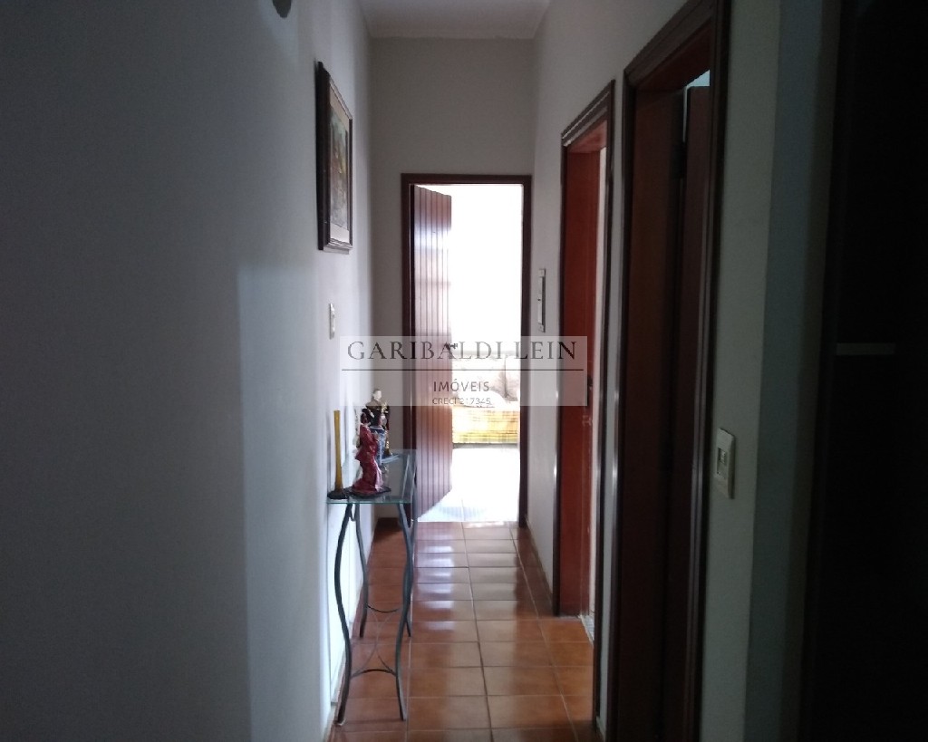 Casa à venda com 4 quartos, 170m² - Foto 6