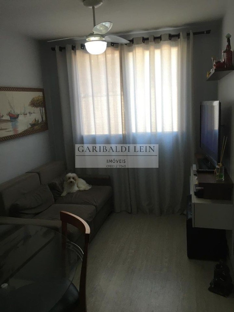 Apartamento à venda com 2 quartos, 45m² - Foto 2