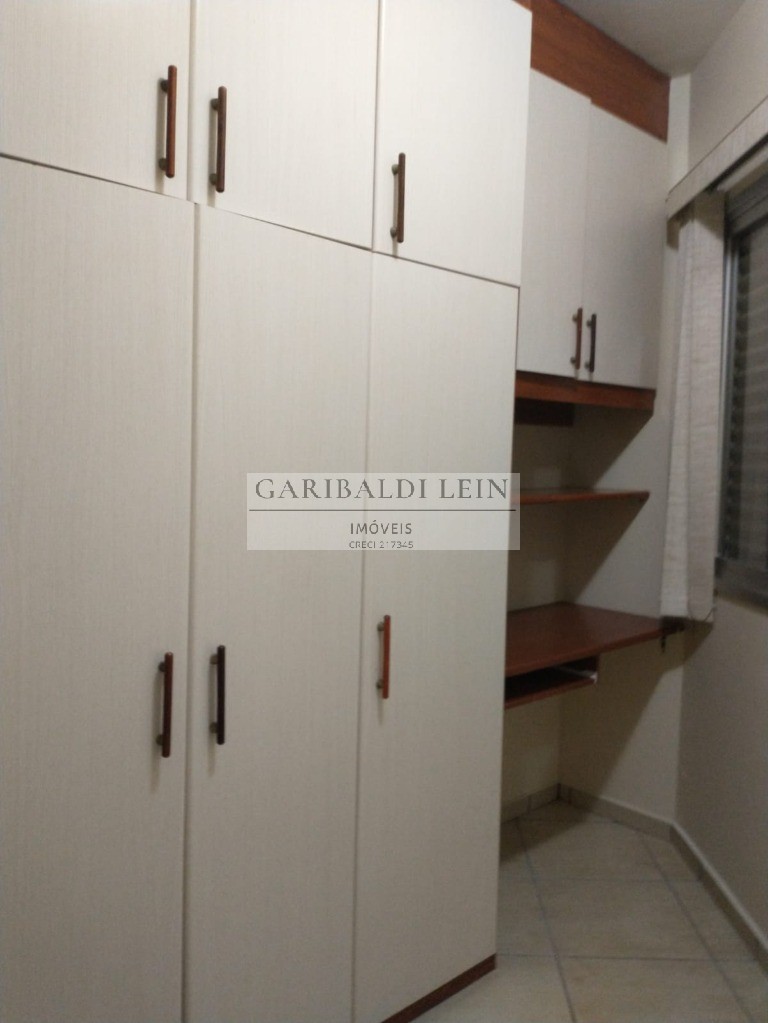 Apartamento à venda com 3 quartos, 83m² - Foto 28