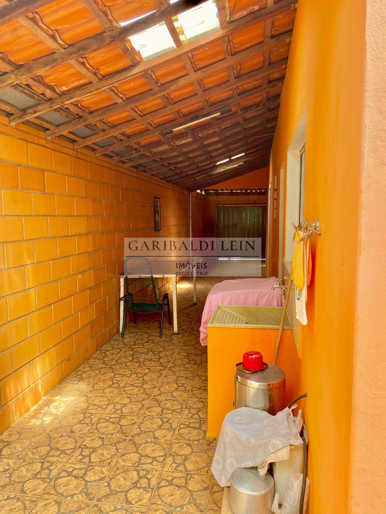 Casa à venda com 2 quartos, 90m² - Foto 15