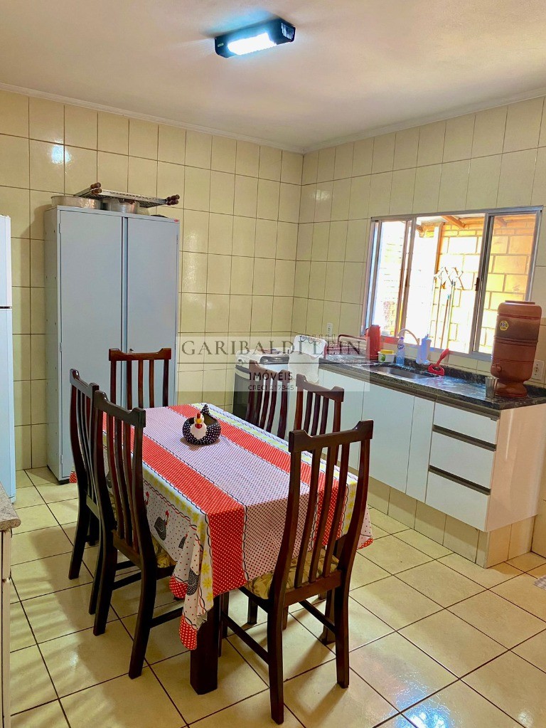 Casa à venda com 2 quartos, 90m² - Foto 14