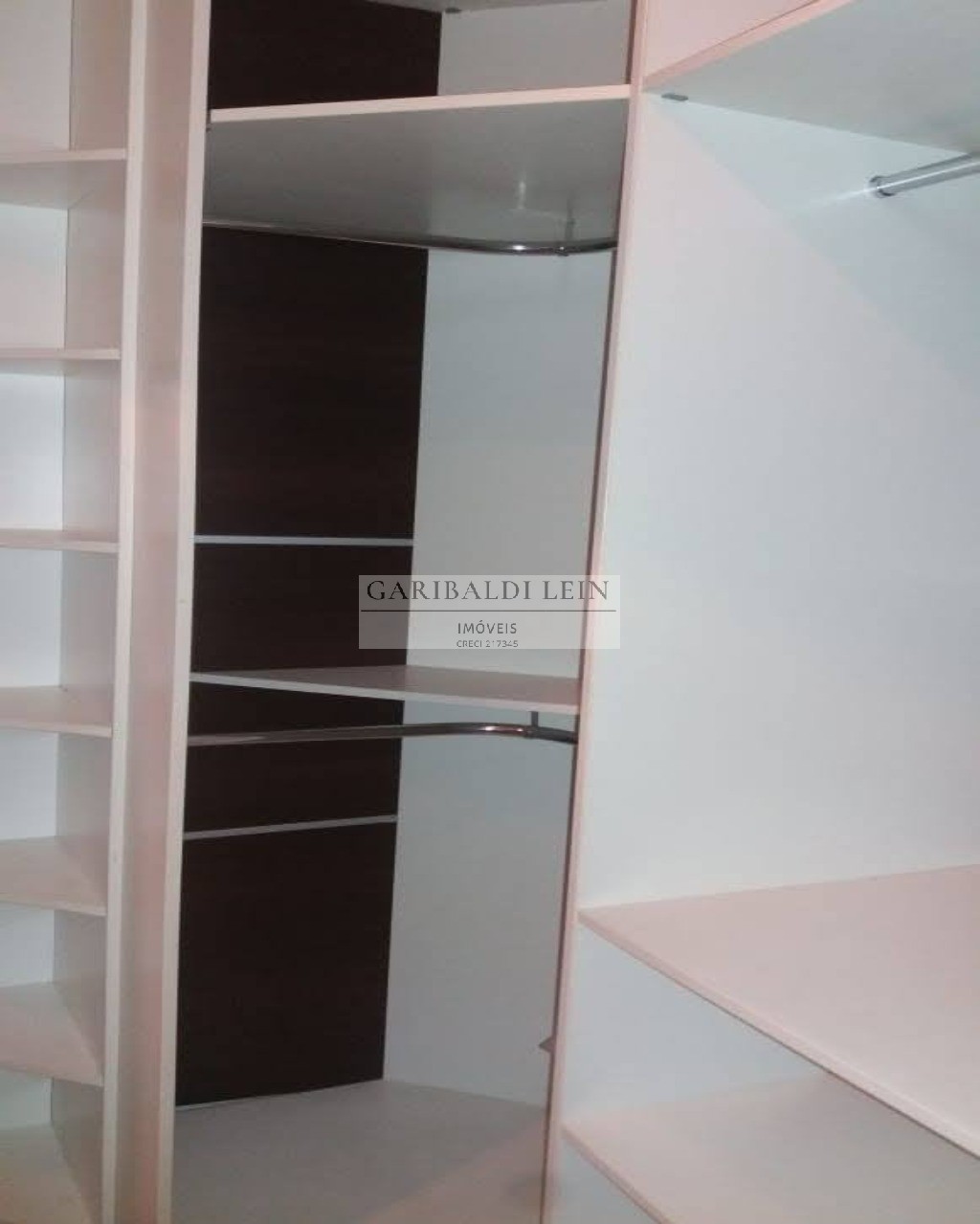 Apartamento à venda com 3 quartos, 70m² - Foto 17