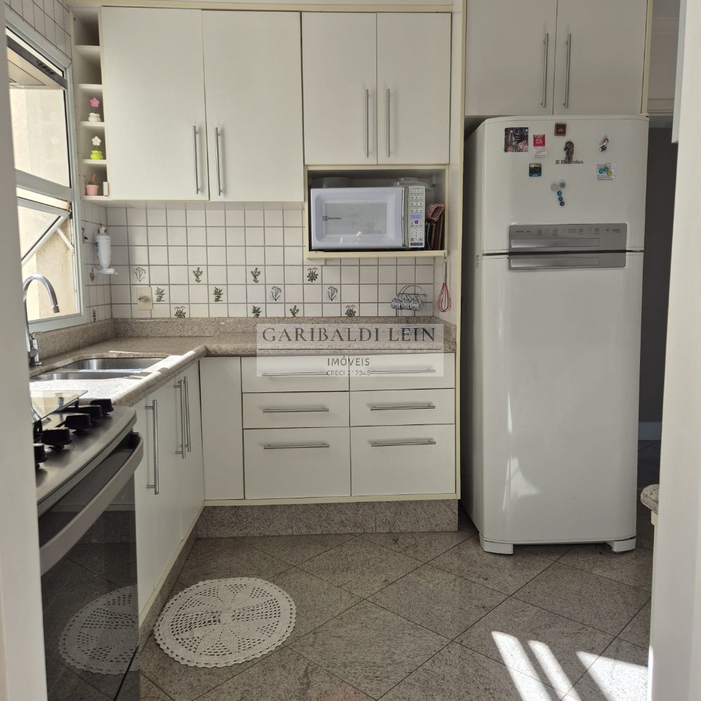 Apartamento à venda com 3 quartos, 135m² - Foto 17