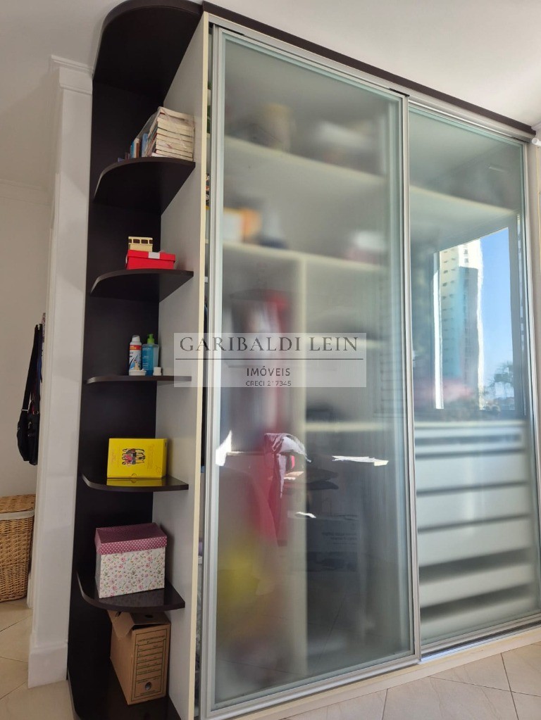 Apartamento à venda com 3 quartos, 135m² - Foto 14