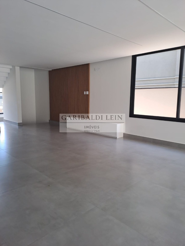 Casa à venda com 4 quartos, 398m² - Foto 5