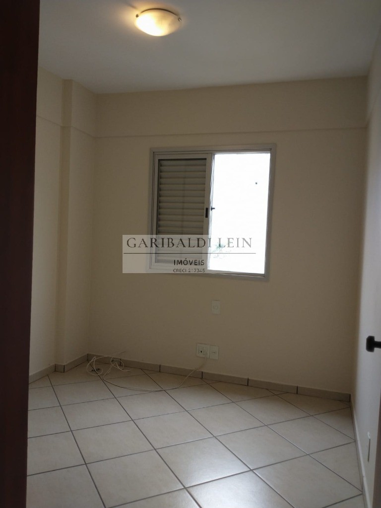 Apartamento à venda com 3 quartos, 83m² - Foto 9