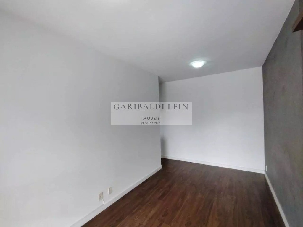 Apartamento à venda com 2 quartos, 57m² - Foto 4