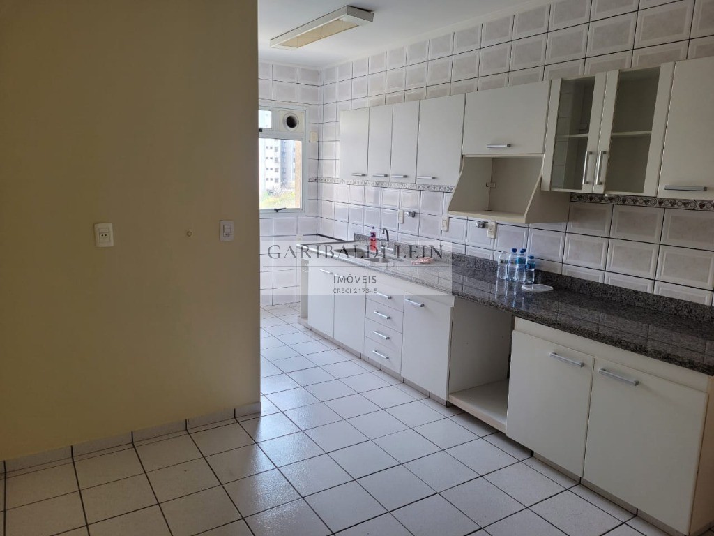 Apartamento à venda com 4 quartos, 135m² - Foto 11