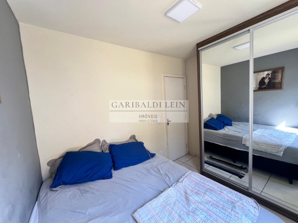 Apartamento à venda com 2 quartos, 67m² - Foto 9