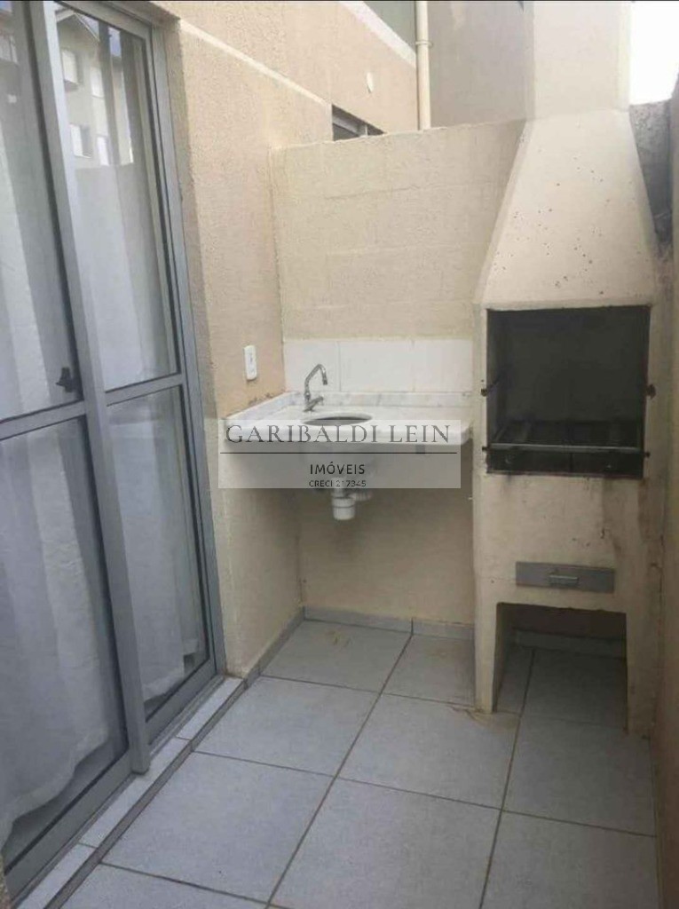 Apartamento à venda com 2 quartos, 67m² - Foto 1