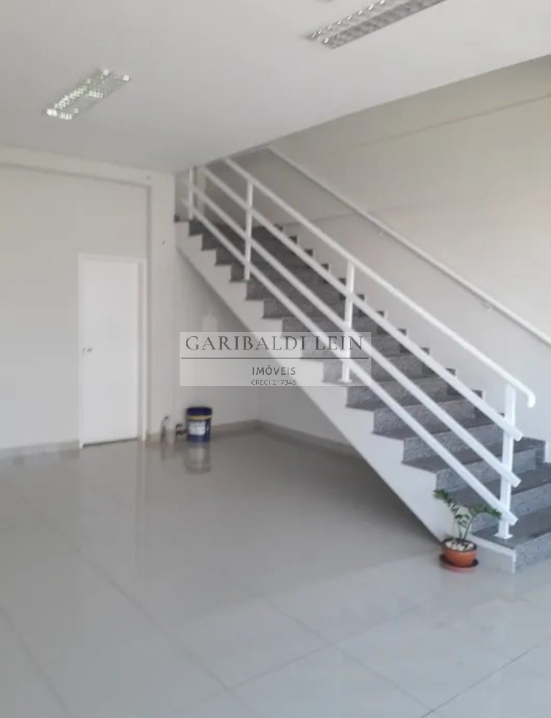 Depósito-Galpão-Armazém para alugar, 2200m² - Foto 6