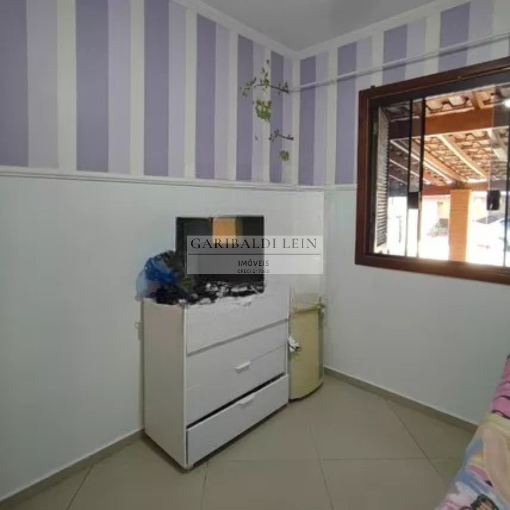 Casa à venda com 2 quartos, 70m² - Foto 12