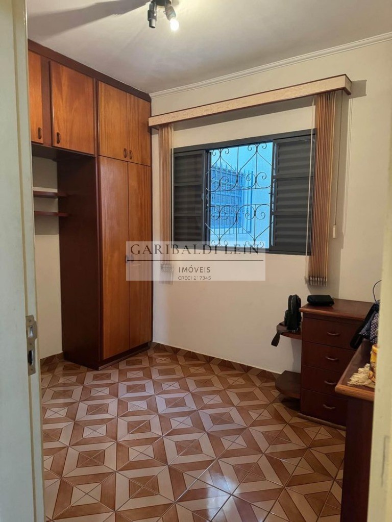 Casa à venda com 3 quartos, 140m² - Foto 4