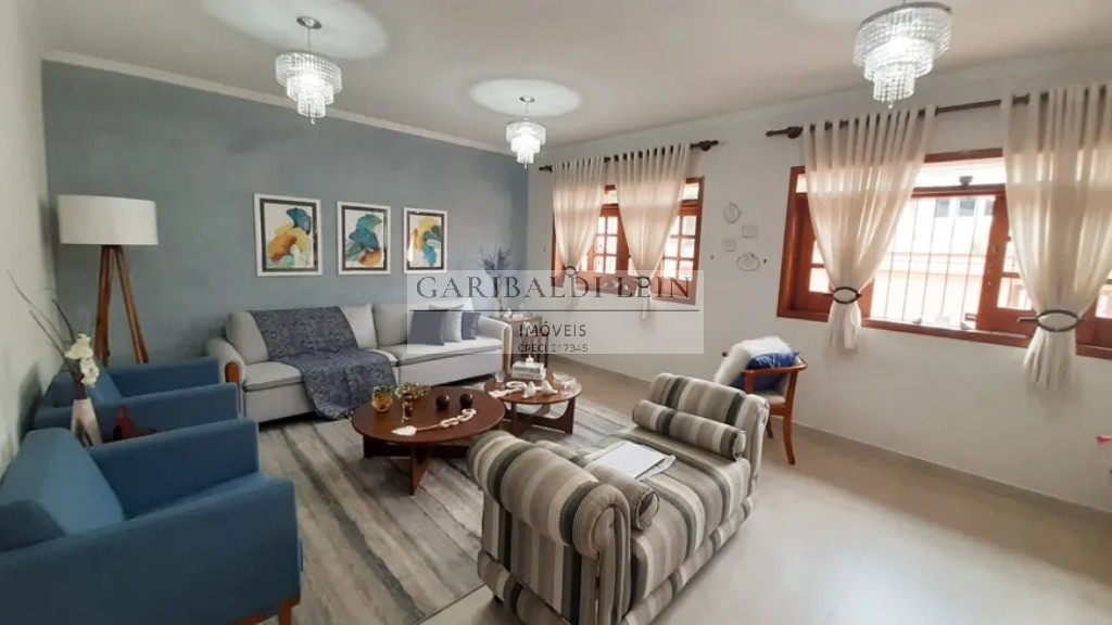 Casa à venda com 3 quartos, 300m² - Foto 4