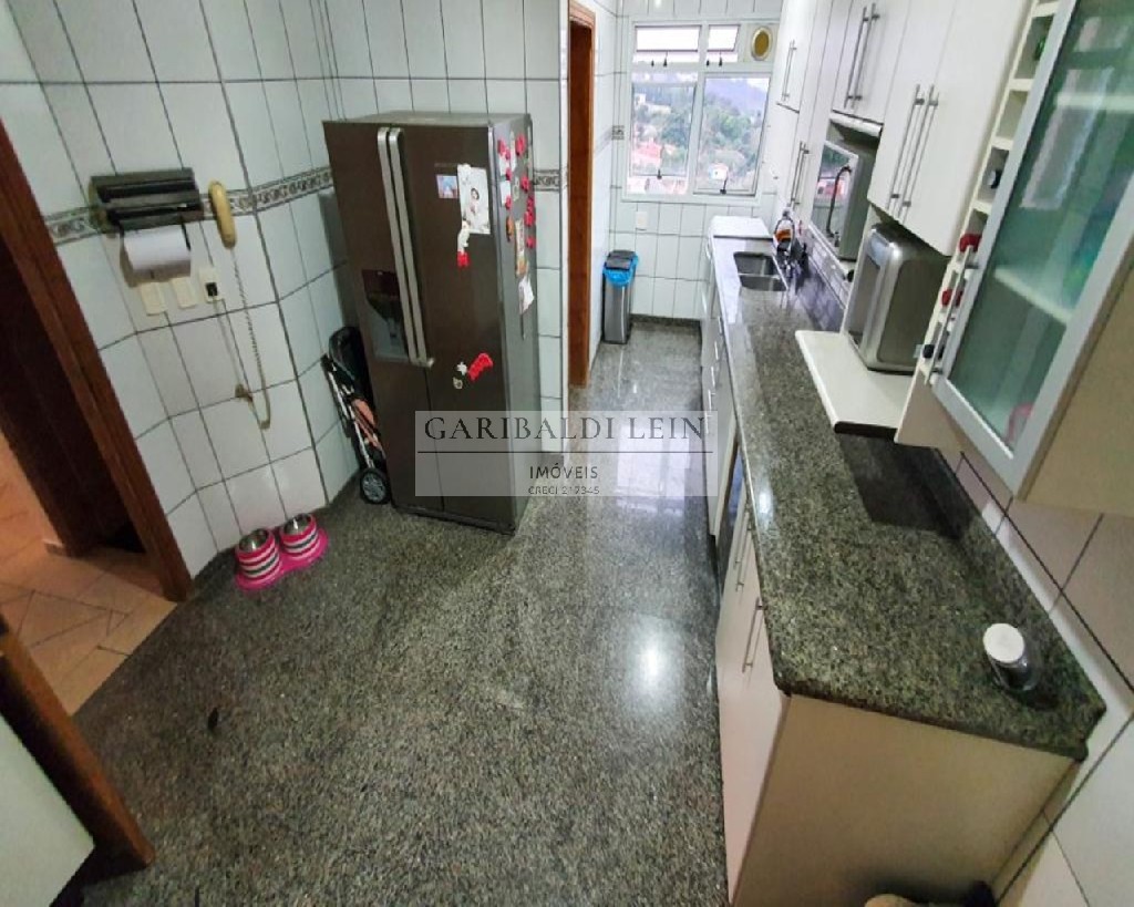 Apartamento à venda com 3 quartos, 134m² - Foto 10