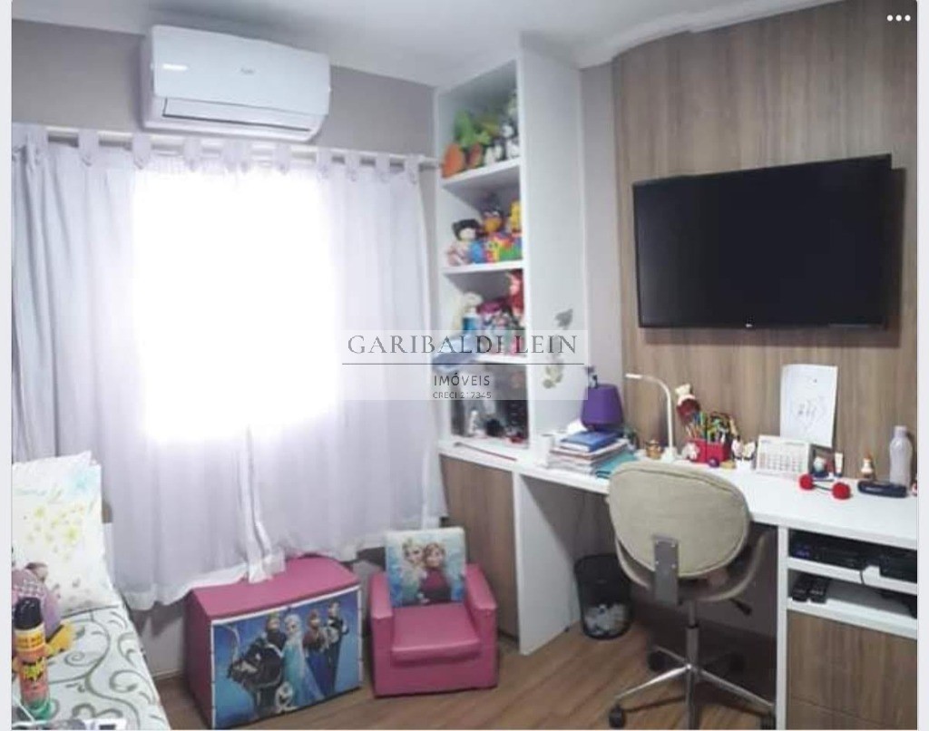 Casa à venda com 2 quartos, 90m² - Foto 2