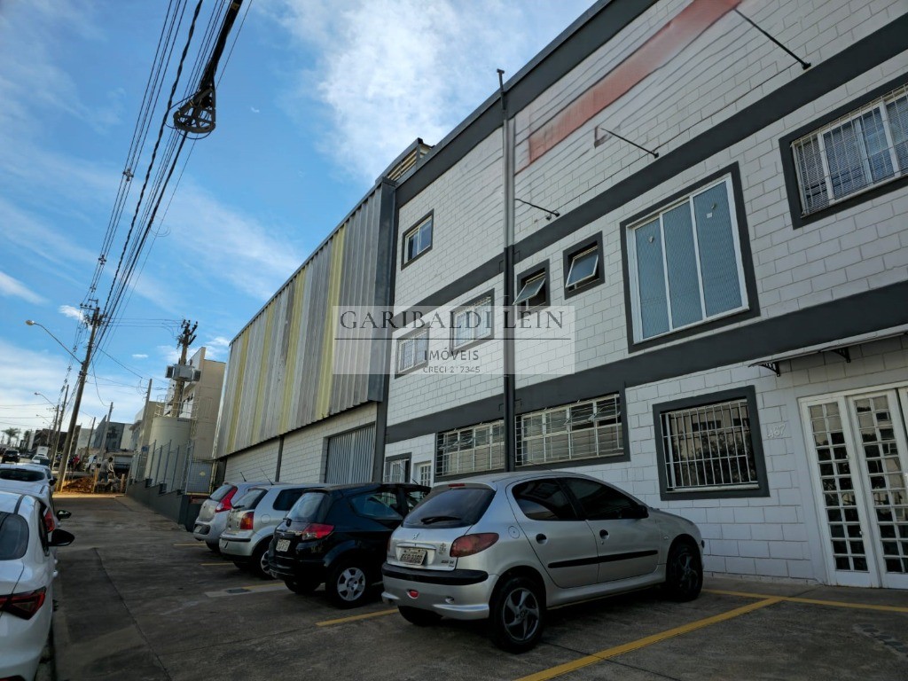 Depósito-Galpão-Armazém para alugar, 1700m² - Foto 10