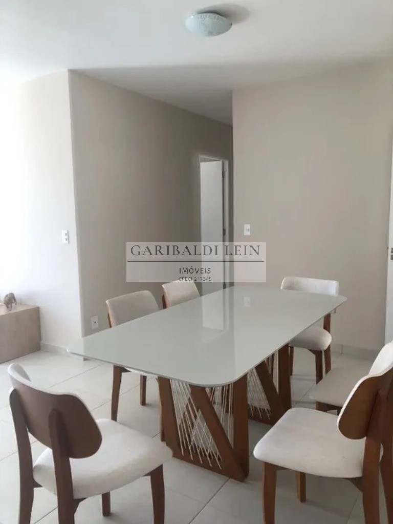 Apartamento à venda com 3 quartos, 105m² - Foto 3