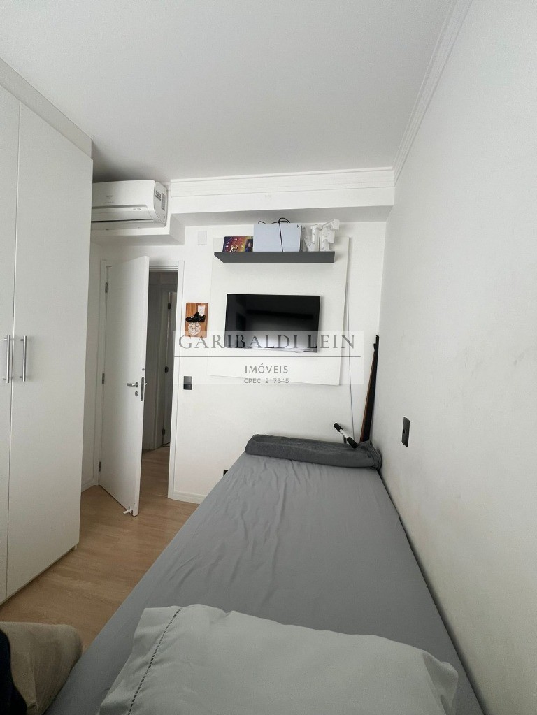 Apartamento à venda com 3 quartos, 76m² - Foto 19