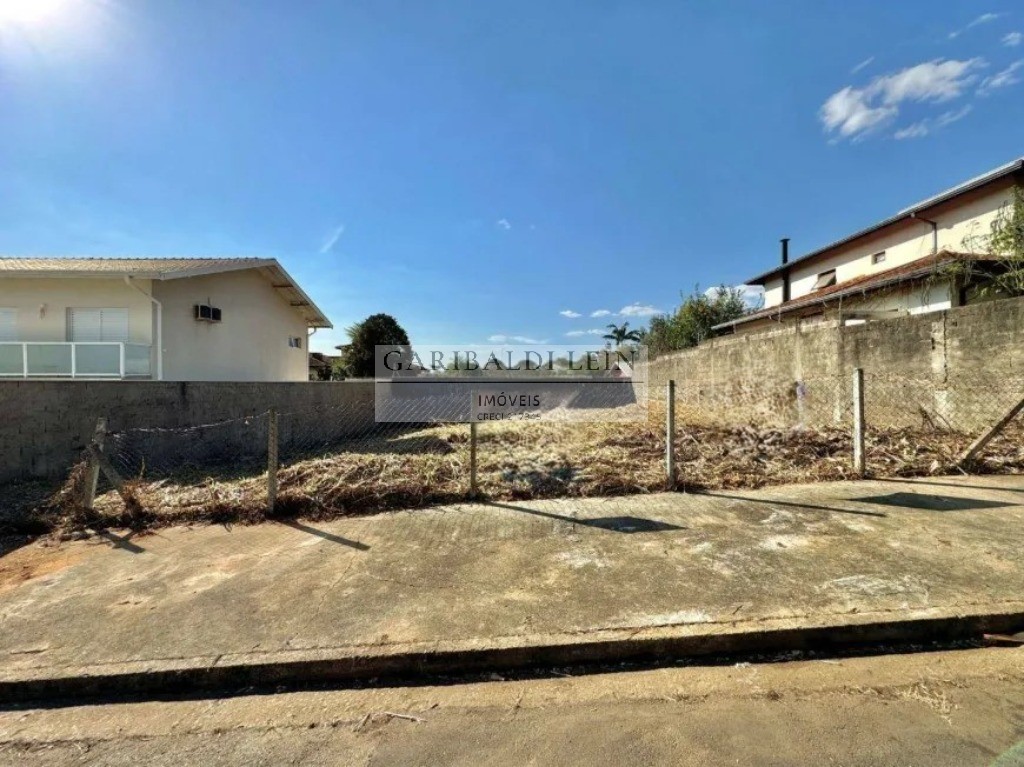 Terreno à venda, 450m² - Foto 1