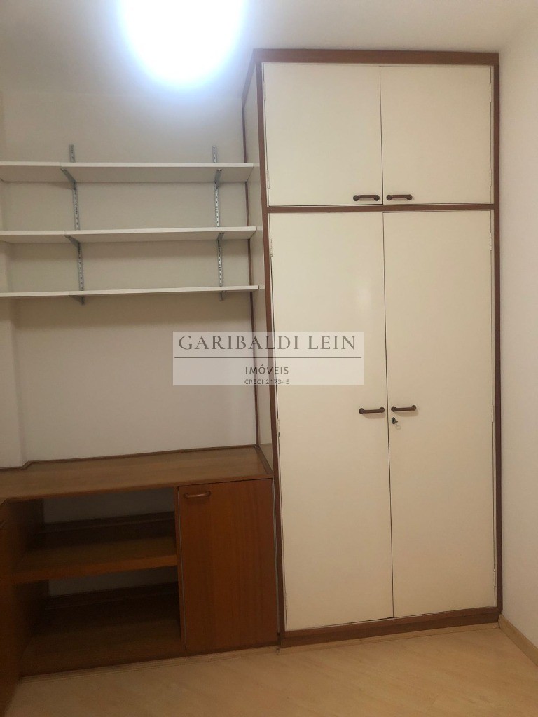 Apartamento à venda com 3 quartos, 97m² - Foto 8