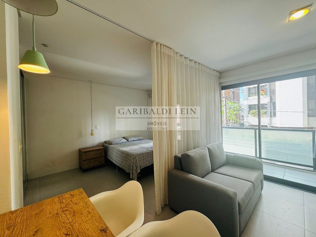 Apartamento à venda com 1 quarto, 40m² - Foto 4