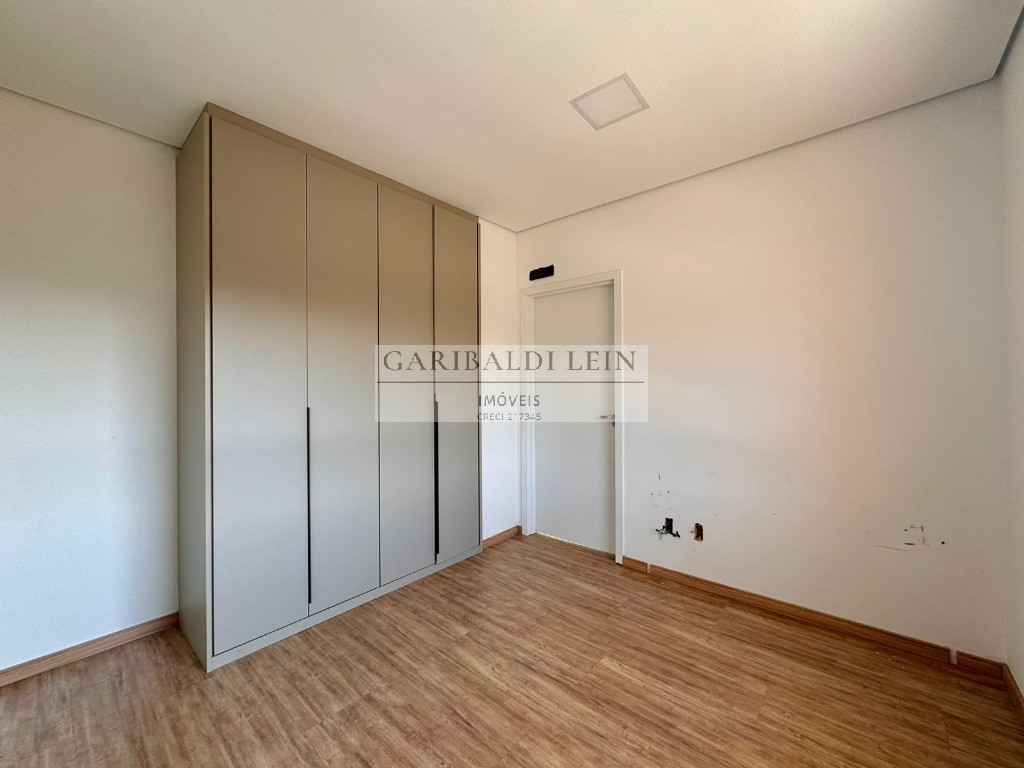 Casa à venda com 3 quartos, 209m² - Foto 26