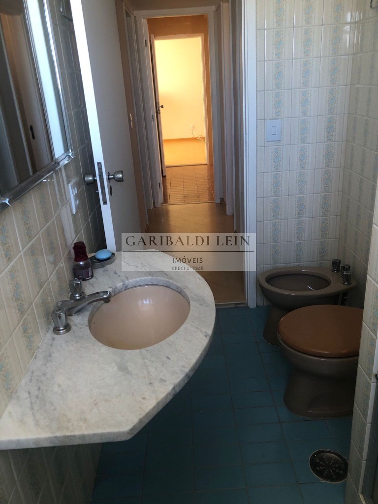 Apartamento à venda com 3 quartos, 97m² - Foto 4