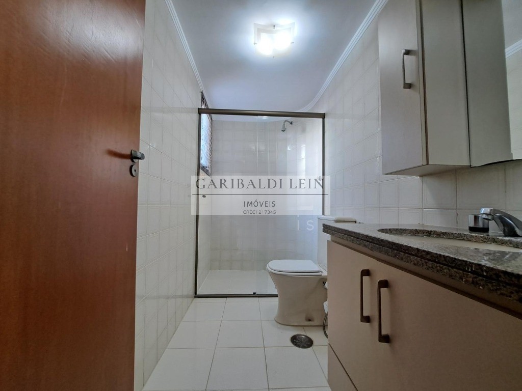 Apartamento à venda com 3 quartos, 117m² - Foto 8