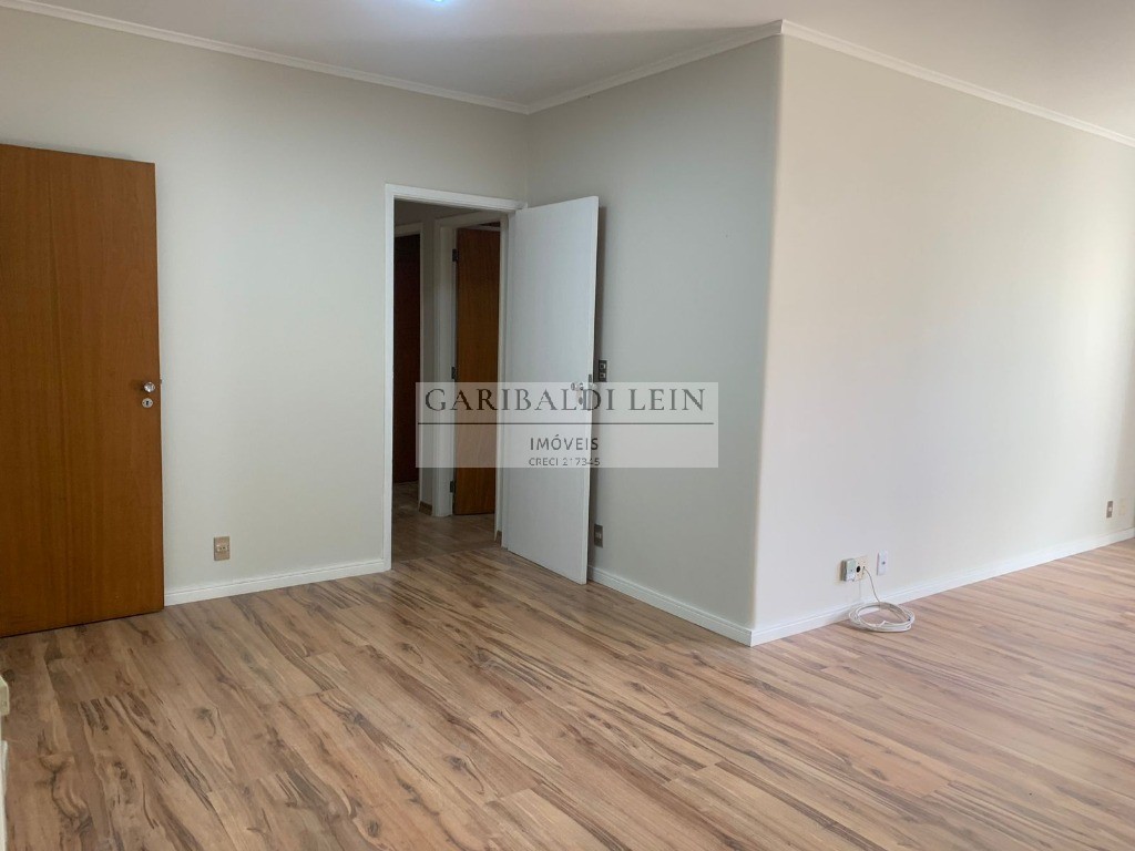 Apartamento para alugar com 3 quartos, 100m² - Foto 1