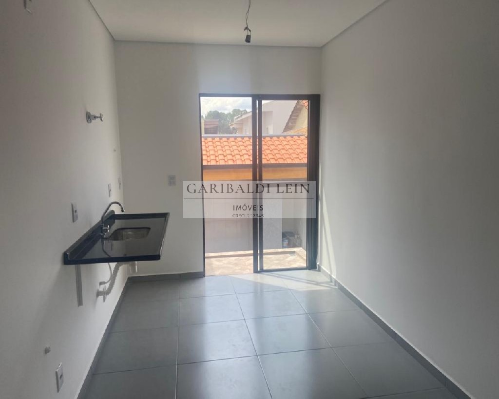 Casa à venda com 2 quartos, 100m² - Foto 10