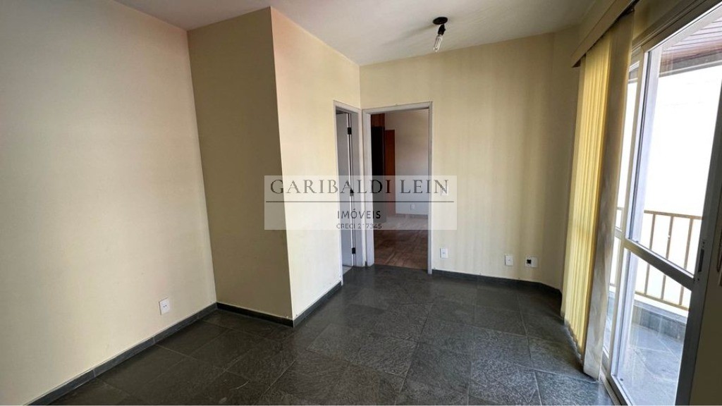 Apartamento à venda com 1 quarto, 58m² - Foto 2