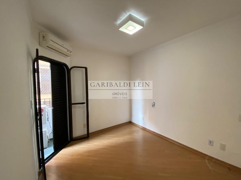 Apartamento à venda com 3 quartos, 111m² - Foto 7