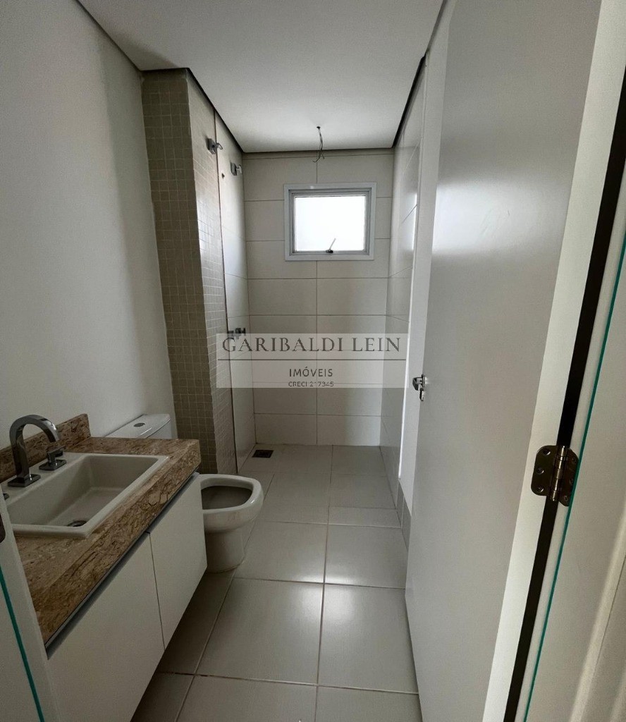 Apartamento à venda e aluguel com 3 quartos, 134m² - Foto 12