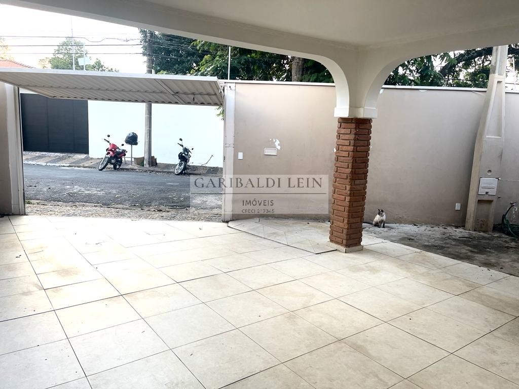 Prédio Inteiro para alugar com 3 quartos, 290m² - Foto 5