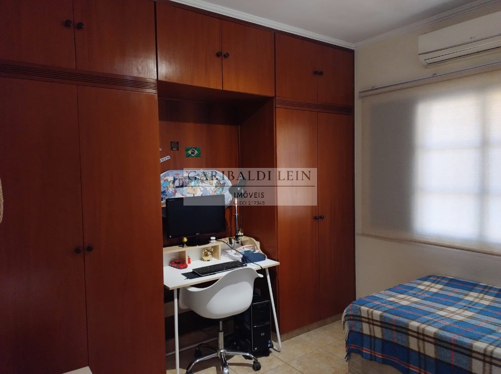 Casa à venda com 3 quartos, 179m² - Foto 14