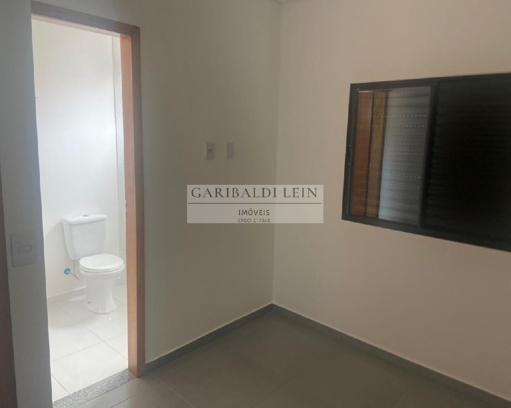 Casa à venda com 2 quartos, 100m² - Foto 17