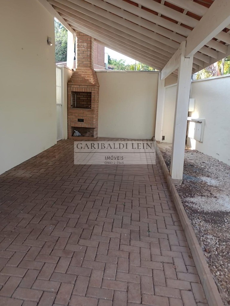 Casa à venda com 2 quartos, 67m² - Foto 5