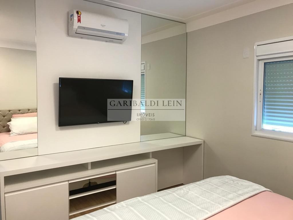 Apartamento à venda com 3 quartos, 131m² - Foto 12