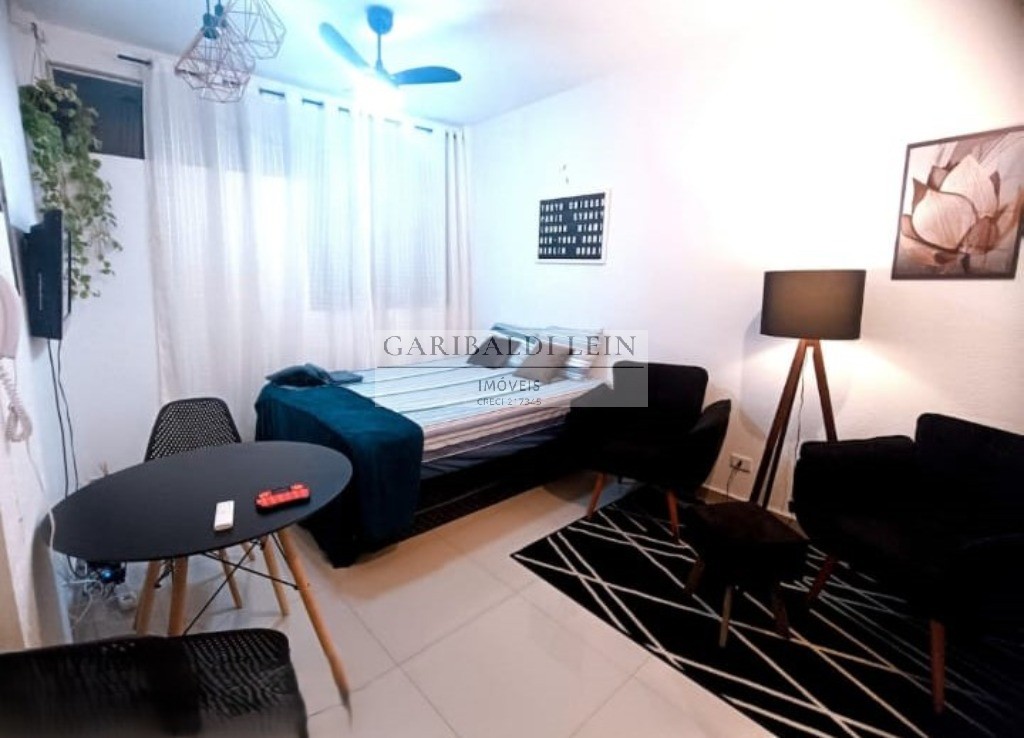 Apartamento à venda com 1 quarto, 42m² - Foto 1