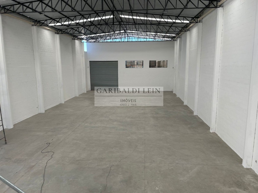 Depósito-Galpão-Armazém para alugar, 630m² - Foto 3