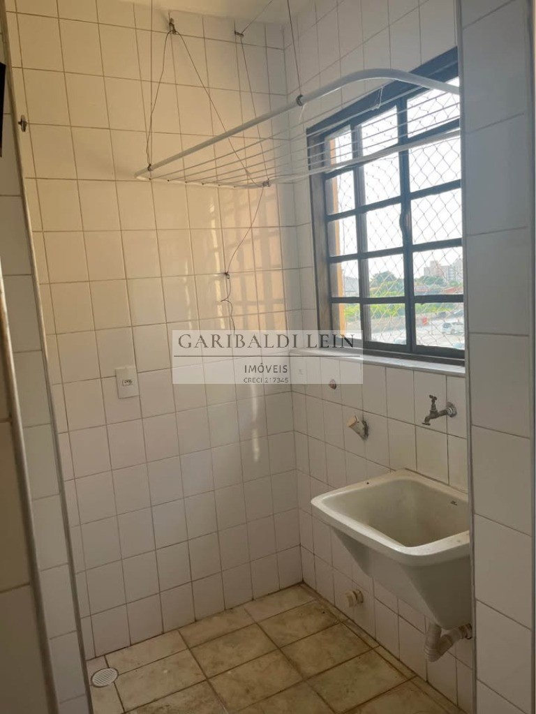 Apartamento à venda com 2 quartos, 55m² - Foto 15