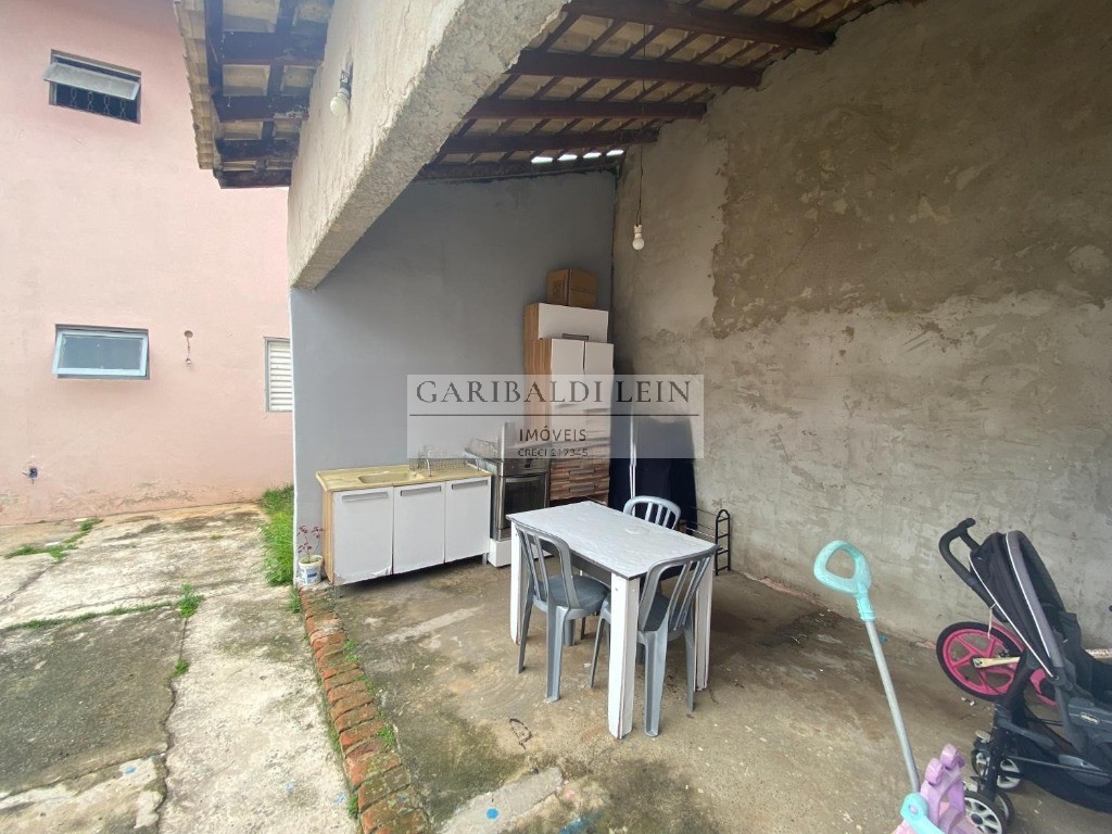 Casa à venda com 4 quartos, 266m² - Foto 28