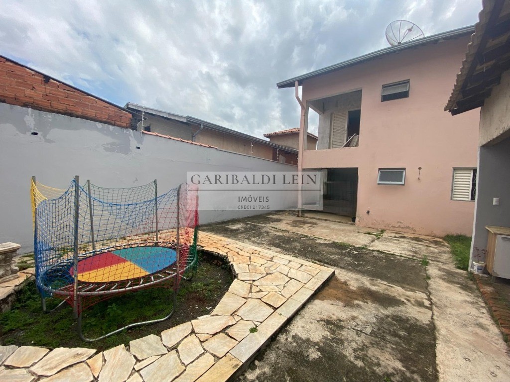 Casa à venda com 4 quartos, 266m² - Foto 26