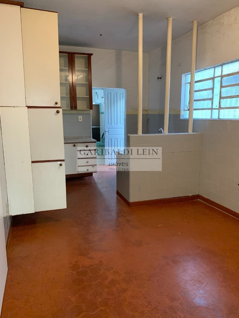 Casa à venda com 3 quartos, 160m² - Foto 8